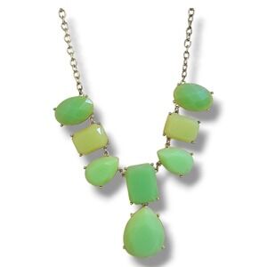 Vintage Bright Green Thermoset Acrylic Statement Necklace